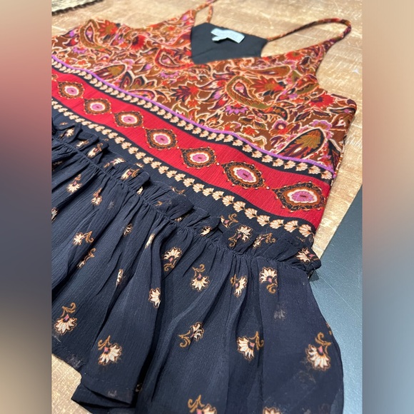 ✨Host Pick✨ Patrons of Peace Boho Camisole Tank - Picture 4 of 9